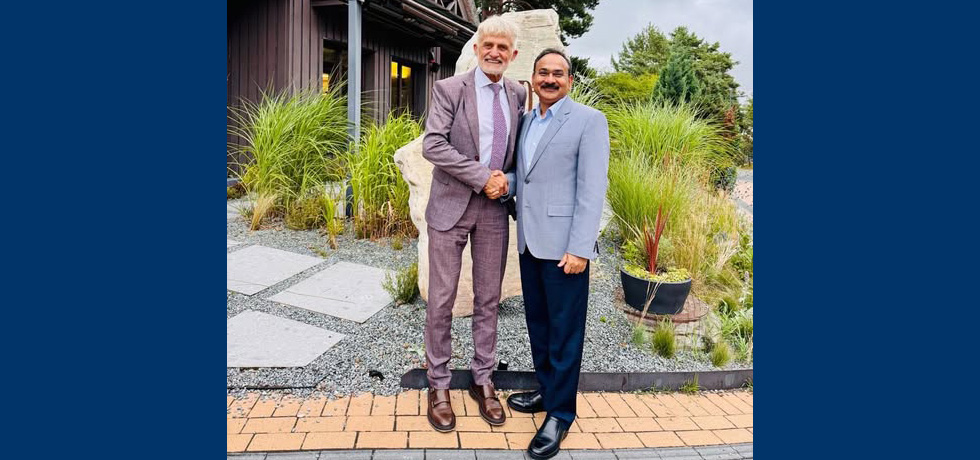 Ambassador Devesh Uttam met with Mr. Algis Latakas, CEO of Klaipėda Port. Discussions focused on strengthening India-Lithuania cooperation in the ports and logistics sector, including enhanced collaboration between Klaipėda Port Authority and Jawaharlal Nehru Port Authority - JNPA under the MoU signed last year.